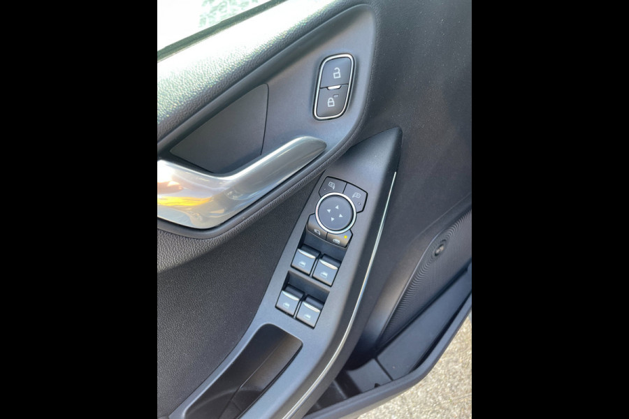 Ford Fiesta 1.0 EcoBoost ST-Line X | Org. NL-auto | panoramadak |