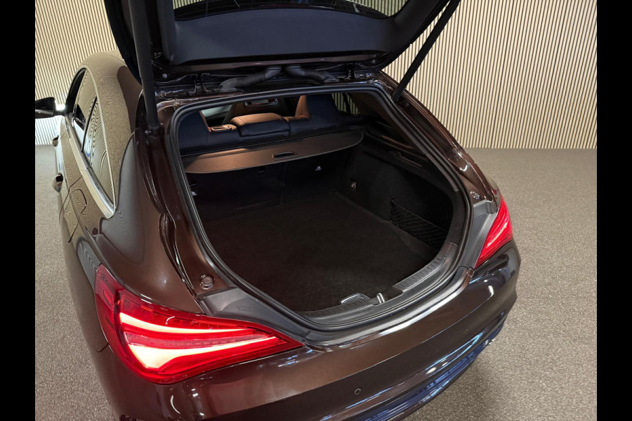Mercedes-Benz CLA-Klasse Shooting Brake 180 AMG STYLING-CAMERA-TREKHAAK-SFEER-COMPLEET