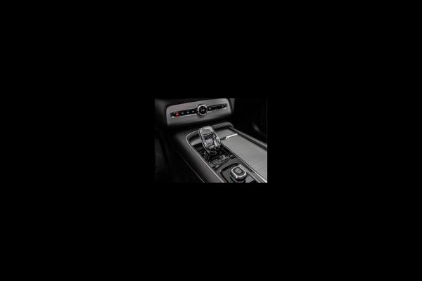 Volvo XC90 2.0 T8 Recharge AWD Ultimate Dark | Alcantara | HUD | 22" LMV | Trekhaak | BTW