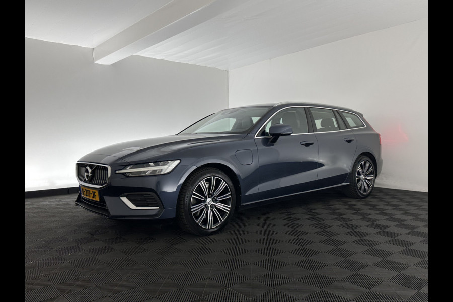 Volvo V60 2.0 T8 Recharge AWD Inscription (Plug-In) (INCL-BTW) Aut. *LEATHER | FULL-LED | ADAPTIVE-CRUISE | MEMORY-PACK | KEYLESS | BLINDSPOT | TOPVIEW | DIGI-COCKPIT | LANE-ASSIST | NAVI-FULLMAP | TOWBAR | HEATED-SEATS | ECC | DAB | 18"ALU*