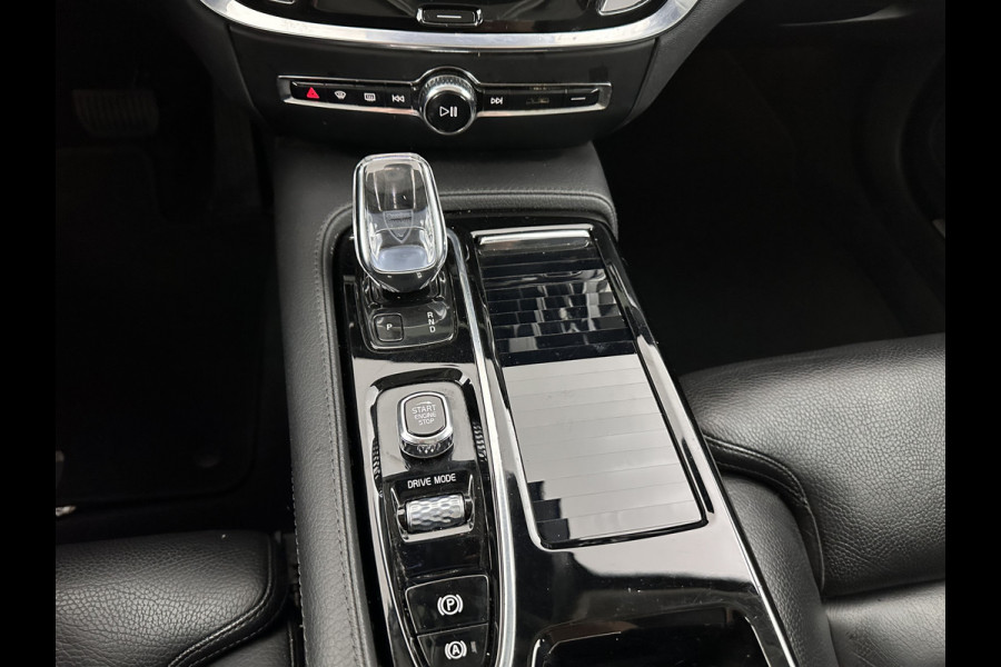 Volvo V60 2.0 T8 Recharge AWD Inscription (Plug-In) (INCL-BTW) Aut. *LEATHER | FULL-LED | ADAPTIVE-CRUISE | MEMORY-PACK | KEYLESS | BLINDSPOT | TOPVIEW | DIGI-COCKPIT | LANE-ASSIST | NAVI-FULLMAP | TOWBAR | HEATED-SEATS | ECC | DAB | 18"ALU*