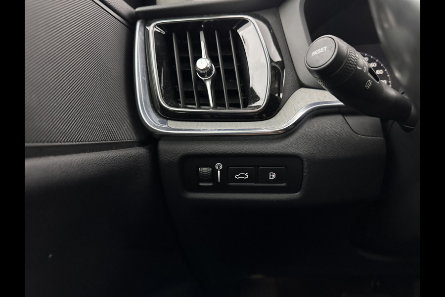 Volvo V60 2.0 T8 Recharge AWD Inscription (Plug-In) (INCL-BTW) Aut. *LEATHER | FULL-LED | ADAPTIVE-CRUISE | MEMORY-PACK | KEYLESS | BLINDSPOT | TOPVIEW | DIGI-COCKPIT | LANE-ASSIST | NAVI-FULLMAP | TOWBAR | HEATED-SEATS | ECC | DAB | 18"ALU*