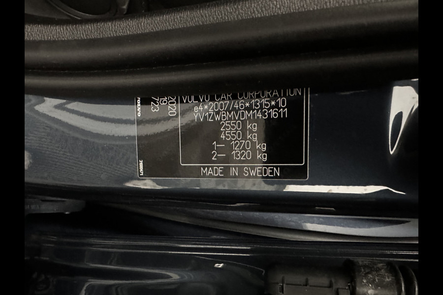 Volvo V60 2.0 T8 Recharge AWD Inscription (Plug-In) (INCL-BTW) Aut. *LEATHER | FULL-LED | ADAPTIVE-CRUISE | MEMORY-PACK | KEYLESS | BLINDSPOT | TOPVIEW | DIGI-COCKPIT | LANE-ASSIST | NAVI-FULLMAP | TOWBAR | HEATED-SEATS | ECC | DAB | 18"ALU*