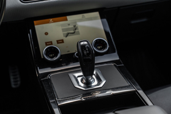 Land Rover Range Rover Evoque 1.5 P300e AWD R-Dynamic S 360 Camera Leder LED Lane-Assist 20''