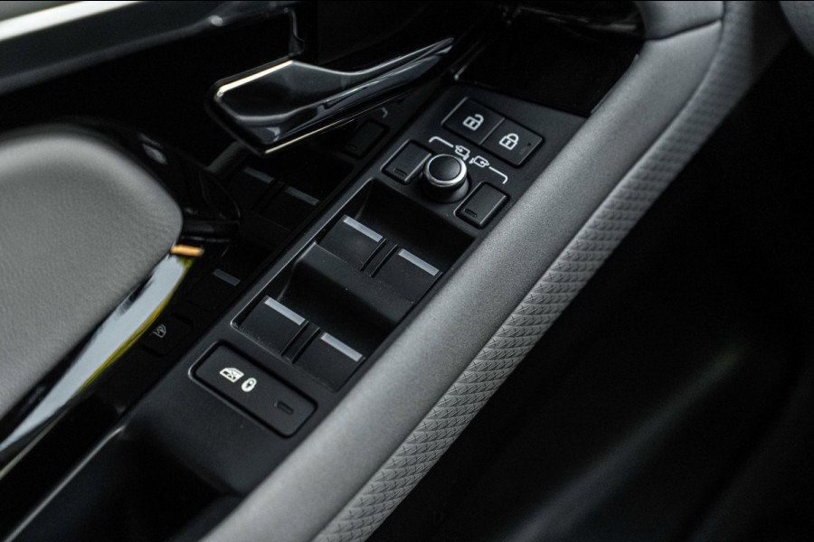 Land Rover Range Rover Evoque 1.5 P300e AWD R-Dynamic S 360 Camera Leder LED Lane-Assist 20''