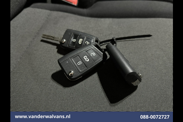 Volkswagen Crafter 2.0 TDI L3H3 L2H2 Euro6 Airco | Apple Carplay | Android Auto | Parkeersensoren Bijrijdersbank
