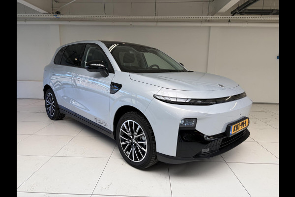 Leapmotor B10 Design ProMax 67.1 kWh 430KM WLTP | Panorama | Navigatie | Elektrische achterklep | Elektrisch bedienbare stoelen | Stoelverwarming | Stoelventilatie