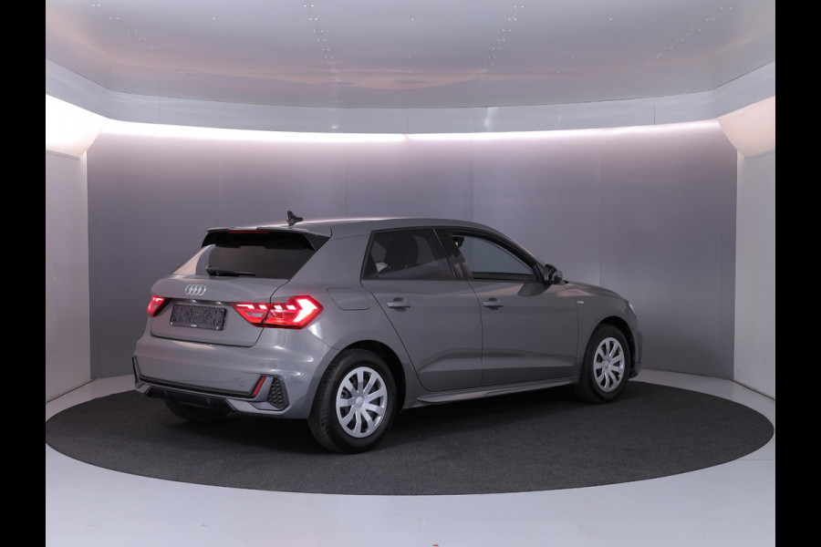 Audi A1 Sportback 35 TFSI S edition 150pk | Lederen bekleding | 18 inch Lichtmetalen | Led koplampen | Adaptieve cruise controle