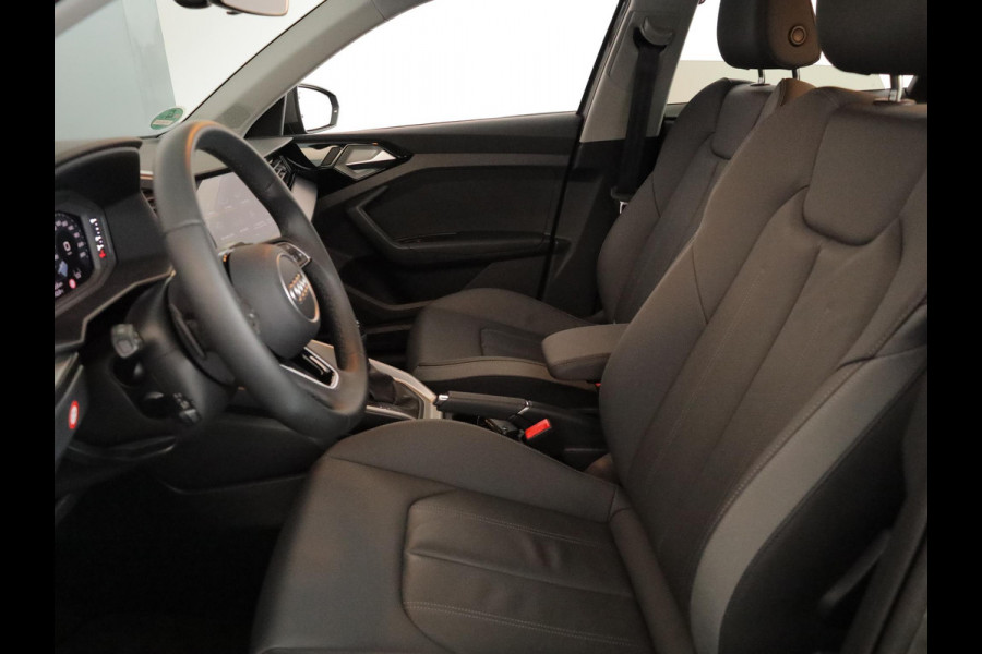 Audi A1 Sportback 35 TFSI S edition 150pk | Lederen bekleding | 18 inch Lichtmetalen | Led koplampen | Adaptieve cruise controle
