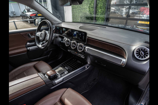 Mercedes-Benz Glb 200 Premium | AMG Night | Leder | Distronic