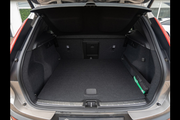 Volvo XC40 1.5 T5 Twin Engine Inscription | Leder | Trekhaak | H/K Sound |