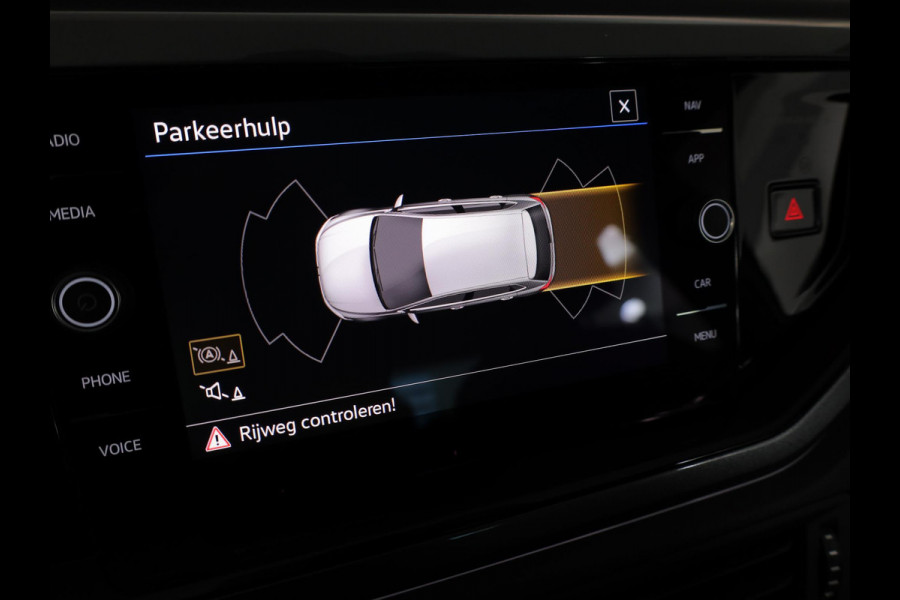 Volkswagen Polo 1.0 TSI Style 95 PK | Navigatie | Matrix koplampen | Stoelverwarming |
