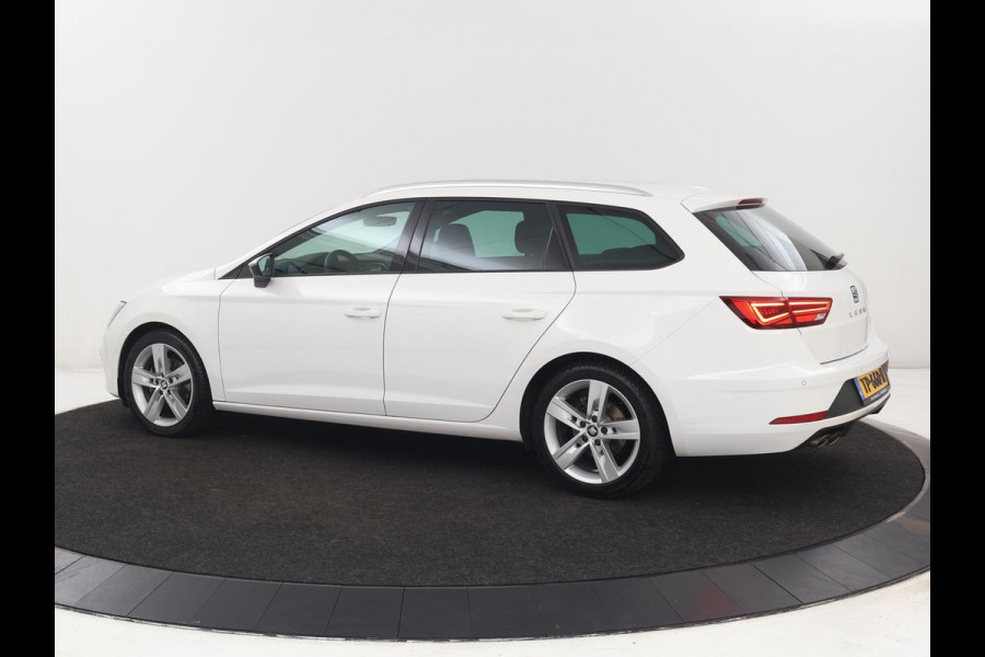 Seat Leon 1.5 TSI FR Intense | 1e eigenaar | Stoelverwarming | Carplay | Beats Pack | Full LED | Virtual Cockpit | Keyless | Climate control | Parkeerhulp | Cruise control | Navigatie