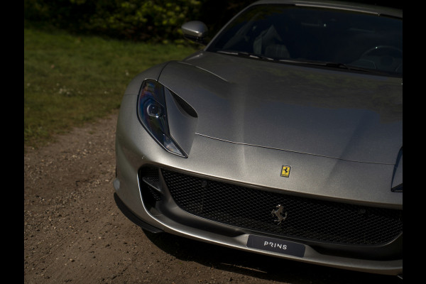 Ferrari 812 GTS 6.5 V12 HELE | Aluminium Lucido | Racing Seats | Lift | Pass. display