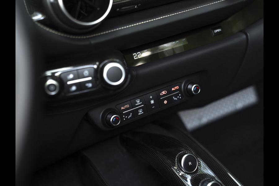Ferrari 812 GTS 6.5 V12 HELE | Aluminium Lucido | Racing Seats | Lift | Pass. display