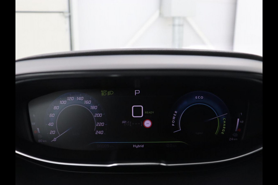 Peugeot 3008 1.6 HYbrid 225 GT Line | SOH 89% | Adaptive cruise | Half leder | Camera | Navigatie | Carplay | Dodehoek detectie | Digital Cockpit | Climate control | Bluetooth | PHEV | Plug In