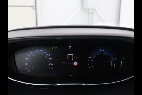 Peugeot 3008 1.6 HYbrid 225 GT Line | SOH 89% | Adaptive cruise | Half leder | Camera | Navigatie | Carplay | Dodehoek detectie | Digital Cockpit | Climate control | Bluetooth | PHEV | Plug In