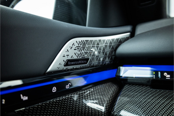 BMW 5 Serie Touring M5 - M Performance Pakket | Panorama | B&W | Carbon | Elek. Trekhaak | 360 Camera