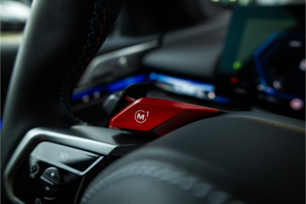 BMW 5 Serie Touring M5 - M Performance Pakket | Panorama | B&W | Carbon | Elek. Trekhaak | 360 Camera