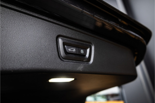 BMW 5 Serie Touring M5 - M Performance Pakket | Panorama | B&W | Carbon | Elek. Trekhaak | 360 Camera