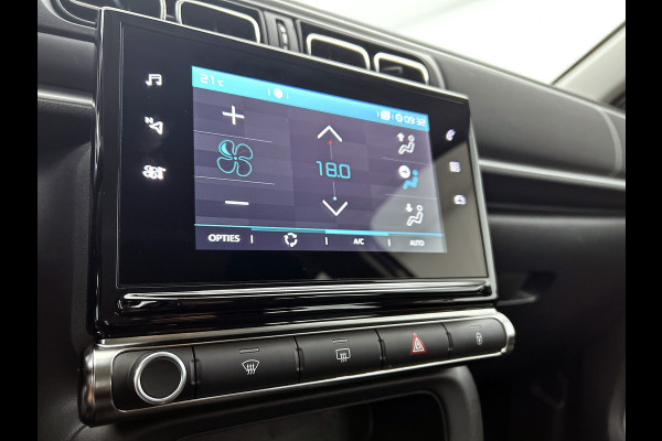 Citroën C3 1.2 5Drs / Airco-ecc. / Navigatie / Pdc.A / Carplay / Led / Apk 09-2027