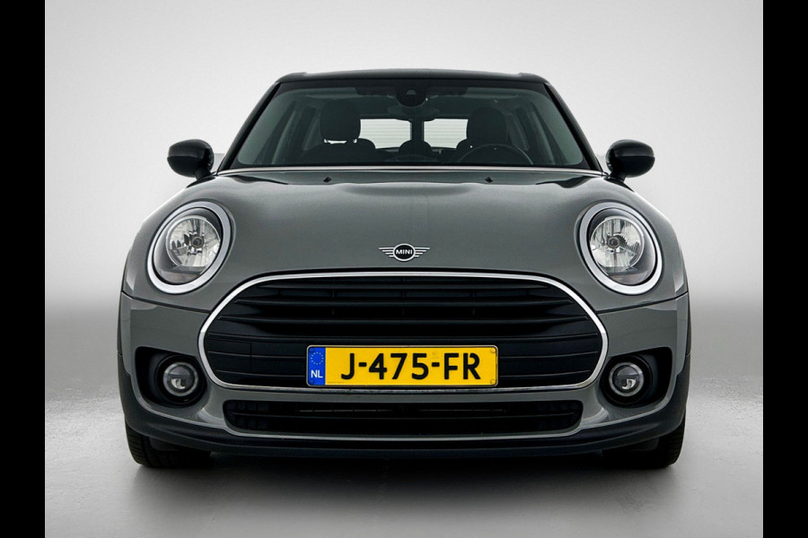 MINI Clubman 2.0D 150PK Cooper Business Edition / Airco-ecc./ Stoelverwarming / Navigatie / Trekhaak / Dab / Pdc. A / Radio multimedia / Apk 04-2026