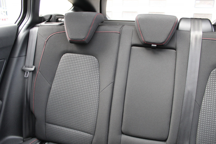 Ford FOCUS Wagon 1.0 EcoBoost Hybrid ST Line X | Panoramadak | Trekhaak | Matrix | Sync4