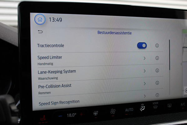 Ford FOCUS Wagon 1.0 EcoBoost Hybrid ST Line X | Panoramadak | Trekhaak | Matrix | Sync4
