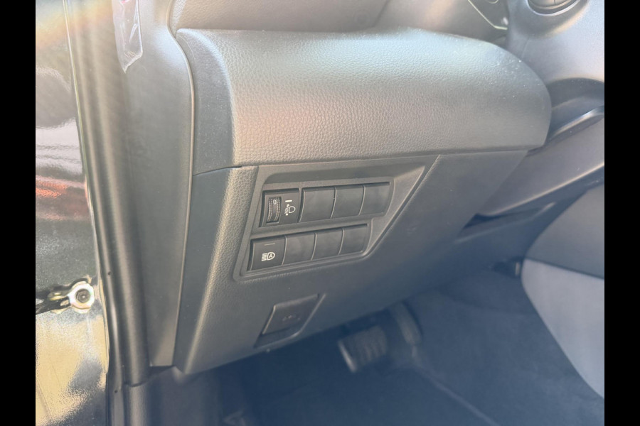 Toyota Yaris Cross 1.5 Hybrid GARANTIE TOT 2033! . ACHTERUITRIJ CAMERA . APPLE CARPLAY & ANDRIOD AUTO . ADAPTIEVE CRUISE CONTROL .