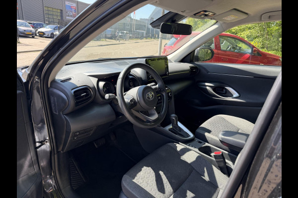 Toyota Yaris Cross 1.5 Hybrid GARANTIE TOT 2033! . ACHTERUITRIJ CAMERA . APPLE CARPLAY & ANDRIOD AUTO . ADAPTIEVE CRUISE CONTROL .