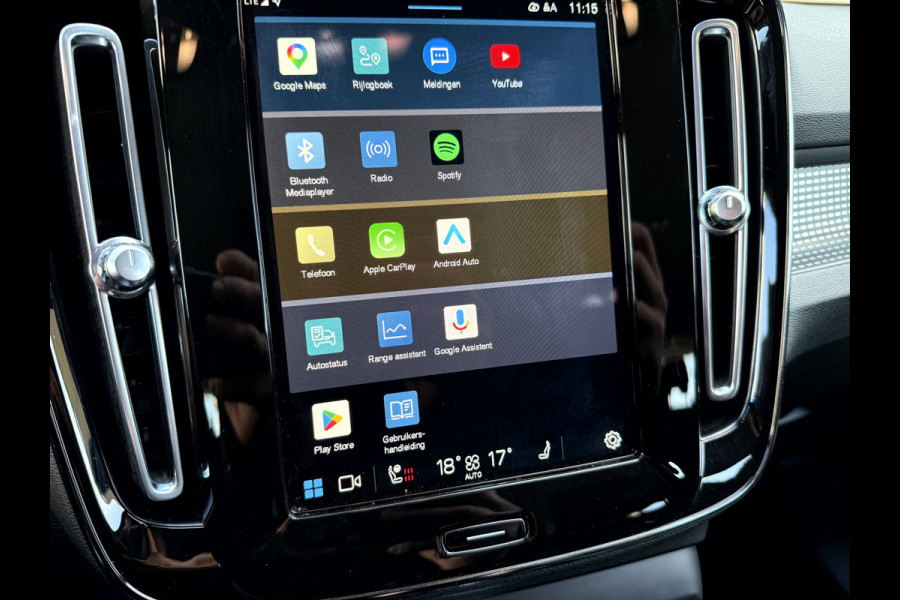 Volvo XC40 Recharge P8 AWD R-Design SOH 92.3%, Leer, Camera, Trekhaak