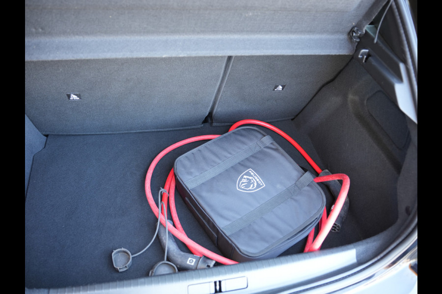 Peugeot e-208 EV Active Pack 50 kWh SOH 96% | Navi | Carplay/Android | Cruise