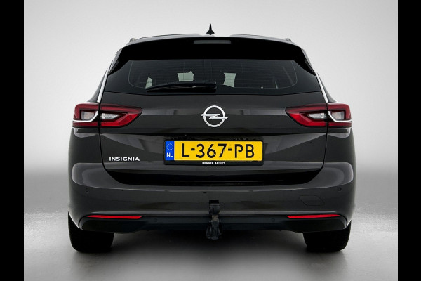 Opel Insignia Sports Tourer 1.5 CDTI 123PK Business Elegance / Leder / Trekhaak / Camera / Stoel-Stuurverwarming / Xenon / Airco-ecc. / Apk 01-2027