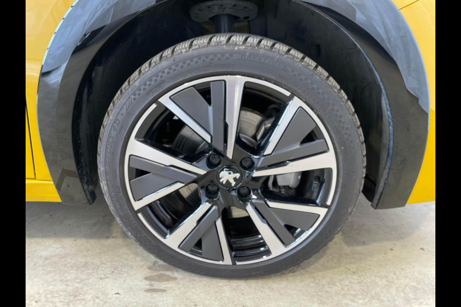 Peugeot e-208 EV GT 50 kWh | 7800 KM | Stoelverwarming | Full Options | WORDT VERWACHT!