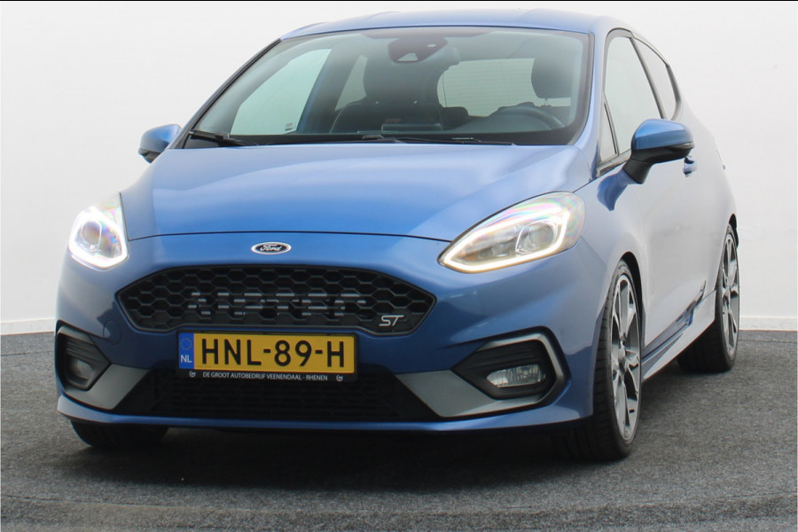 Ford Fiesta 1.5 ST Recaro Schaalstoelen, Carbon, Airco, Cruise, Apple Carplay, Winterpakket