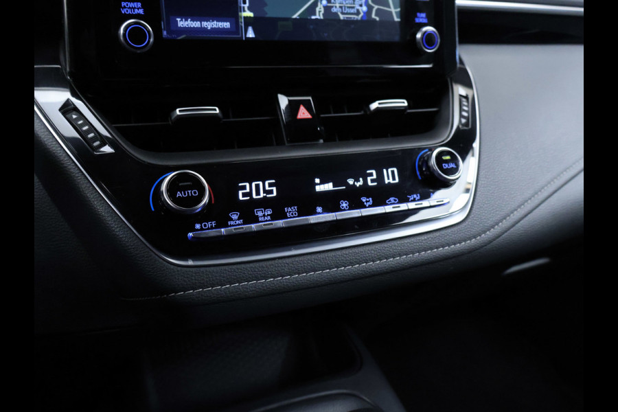 Toyota Corolla Touring Sports 1.8 Hybrid Business Plus Sport (APPLE CARPLAY,NAVI,CAMERA,CRUISE,CLIMATE,PDC,LED,DAB,SPORTSTOELEN)