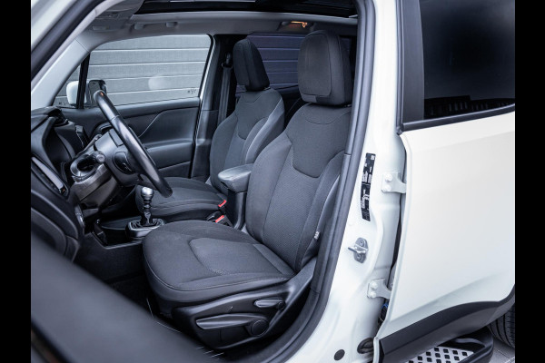 Jeep Renegade 1.0T Limited - Black series l Bull Bar l Pano l Auto Carplay