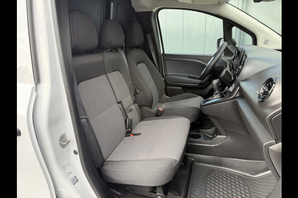 Mercedes-Benz eCitan 51 kWh / L2H1 / TREKHAAK / 3-ZITS /**7.445 KM!!** / CAMERA / CRUISE / ECC / CARPLAY