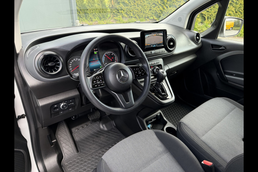 Mercedes-Benz eCitan 51 kWh / L2H1 / TREKHAAK / 3-ZITS /**7.445 KM!!** / CAMERA / CRUISE / ECC / CARPLAY