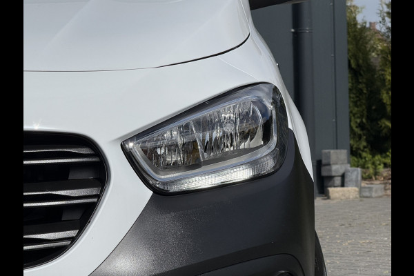 Mercedes-Benz eCitan 51 kWh / L2H1 / TREKHAAK / 3-ZITS /**7.445 KM!!** / CAMERA / CRUISE / ECC / CARPLAY