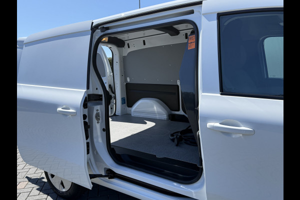 Nissan Townstar N-Connecta TEKNA L2H1 / 45 kWh / 100% Elektrisch / Fabrieksgarantie / 13.395 km / Camera / ECC / Cruise / Apple carplay / Androi