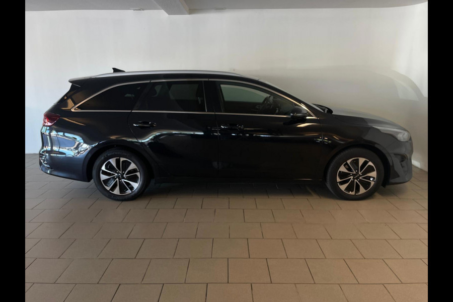 Kia Ceed Sportswagon 1.6 GDI PHEV DynamicPlusLine PLUG IN HYBRID AUTOMAAT AIRCO NAVI CRUISE STUURVERW STOELVERW VELGEN NIEUWSTAAT