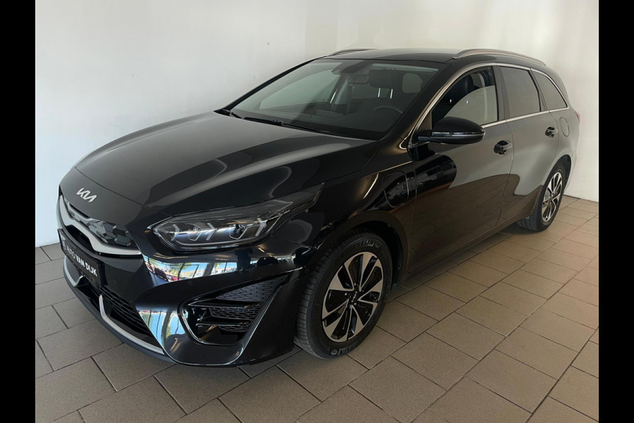 Kia Ceed Sportswagon 1.6 GDI PHEV DynamicPlusLine PLUG IN HYBRID AUTOMAAT AIRCO NAVI CRUISE STUURVERW STOELVERW VELGEN NIEUWSTAAT