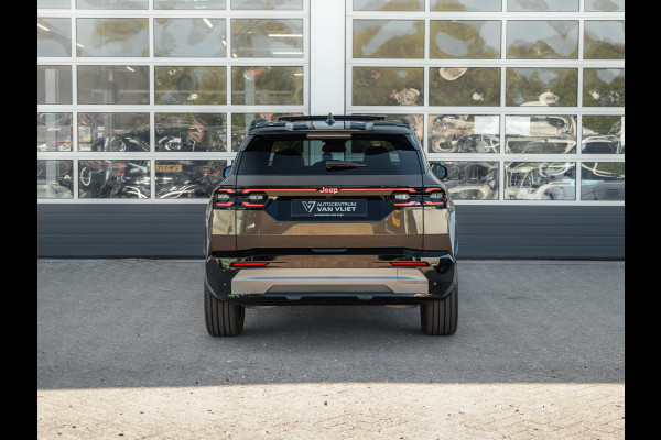 Jeep Compass First Edition 74 kWh | Direct leverbaar | Adapt. Cruise | Camera | Carplay | 20" | Elektr. A-Klep | Navi | Winter Pack | Schuif/Kanteldak | Premium Pack | Conv. Pack | Warmtepomp