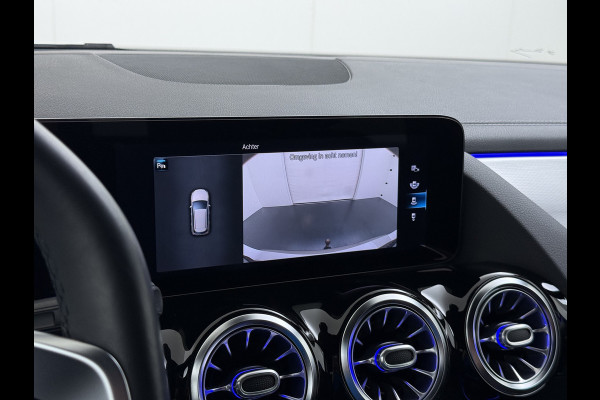 Mercedes-Benz B-Klasse 250e AMG // SoH 92,3% // Trekhaak // Carplay // Camera // Sfeerverlichting // Nightpakket // LED koplampen