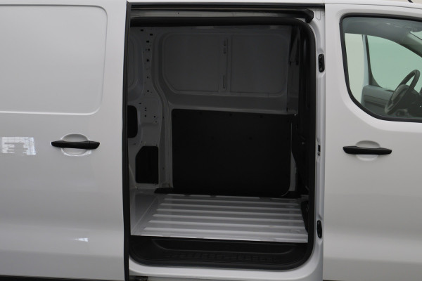 Peugeot Expert 2.0 BlueHDI 145 L3H1 Long Premium 3-zits, Apple Carplay, Cruise, Airco, PDC