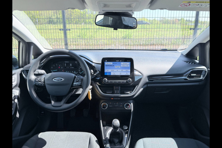 Ford Fiesta 1.1 Trend | PDC | Carplay | Navi |