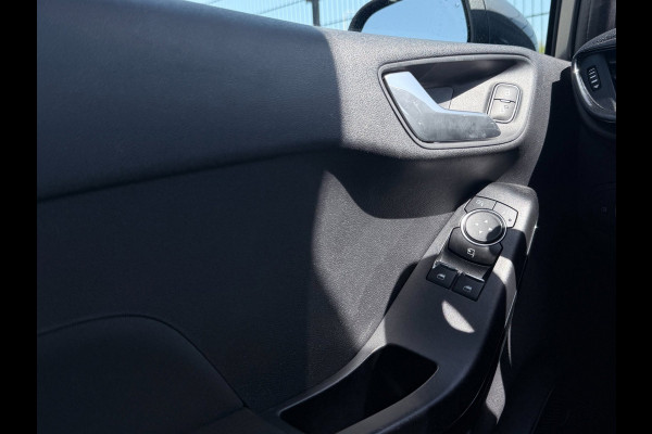 Ford Fiesta 1.1 Trend | PDC | Carplay | Navi |