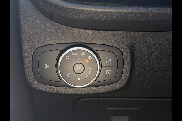 Ford Fiesta 1.1 Trend | PDC | Carplay | Navi |