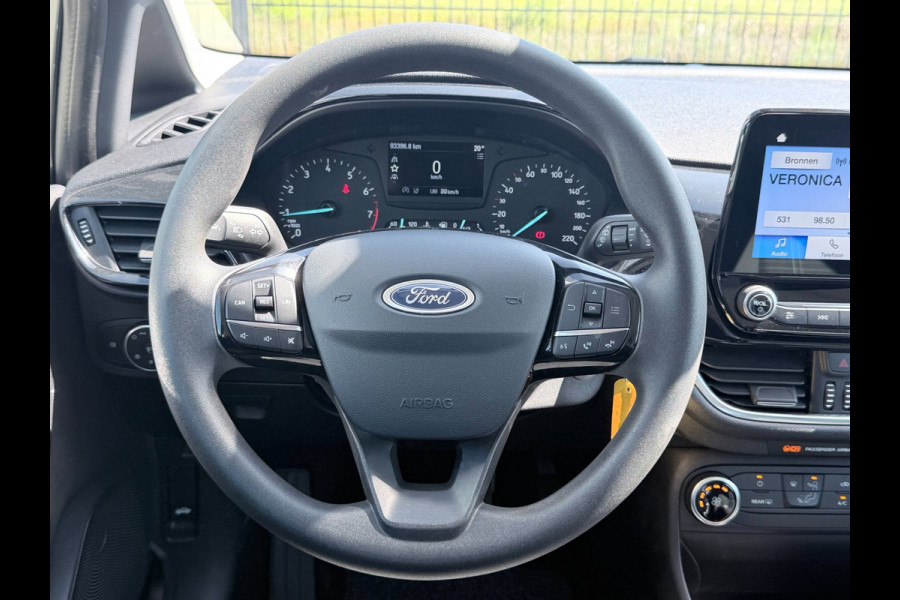 Ford Fiesta 1.1 Trend | PDC | Carplay | Navi |